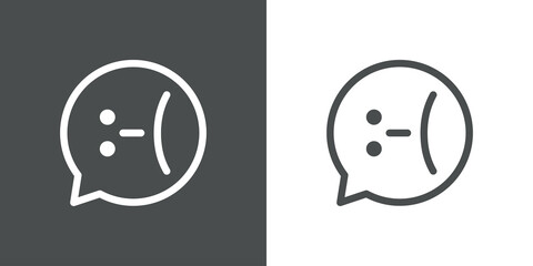 Tristeza. Logotipo lineal círculo burbuja de habla con tipografía como cara con sonrisa triste en fondo gris y fondo blanco
