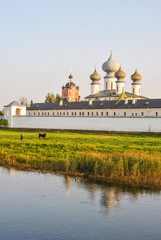 Fototapeta na wymiar Tikhvin monastery Russia in autumn