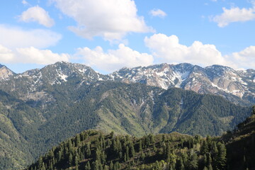Fototapeta na wymiar Snowcapped Wasatch Mountain range in late May, Utah