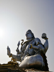 Obraz premium A tall statue of Shiva. India, state of Karnataka, Murdeshwar.