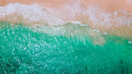 Fotobehang Aerial of waves on the beach, Oahu, Hawaii © youli