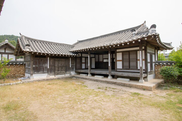 한국의 전통 기와집