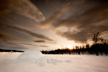 Igloo © Yay Images
