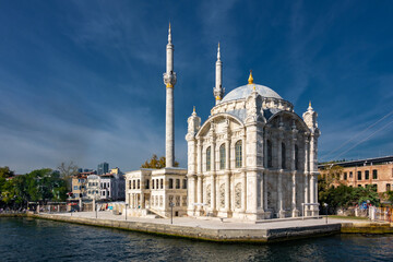 Fototapeta na wymiar Istanbul, Turkey. Ortakoy Mosque on a sunny summer day