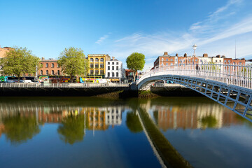 Naklejka premium The Ha'penny bridge in Dublin City, Ireland