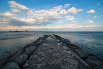 바다의 방파제