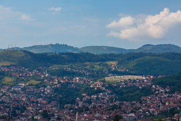 Fototapeta na wymiar ボスニア・ヘルツェゴビナ　サラエボの丘から見える街並み
