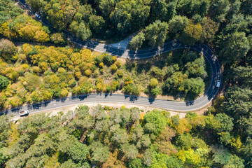 Curvy road from above

Bird's eye view of a winding road through the forest in the Taunus / Germany in autumn