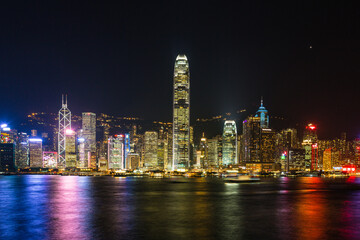 Obraz premium 香港 ビクトリア・ハーバーと香港島の夜景 
