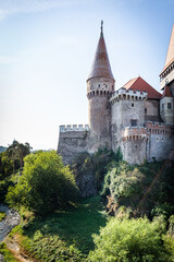Burg in der kleinen Stadt Hunedoara in Rumänien