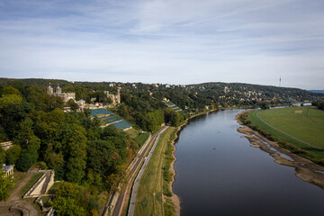Fototapeta na wymiar Elbe in Dresden