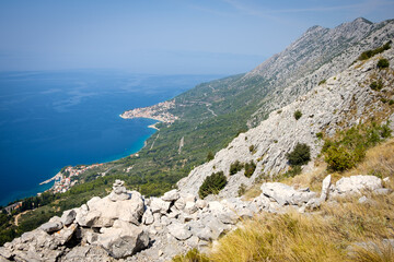 Fototapeta na wymiar sea landscape view from the mountain hike, croatia, zivogosce, sutvid