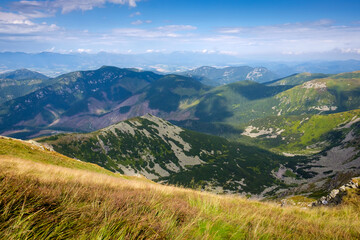 Fototapeta na wymiar landscape view from the top of mountain chopok, slovakia