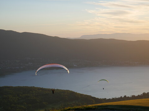 lac d'annecy en parapente