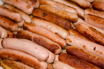 炒めたウィンナーソーセージ