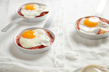 fried egg with bacon