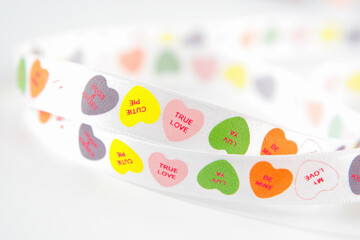 ハート模様のリボン