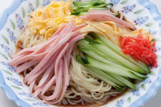 1,816 最適な 涼味 画像、ストック写真、ベクター | Adobe Stock
