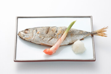 サンマの塩焼き