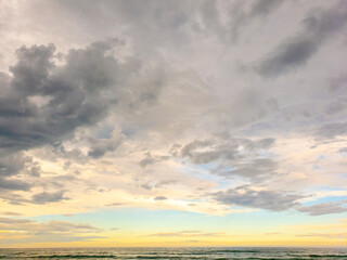 Fototapeta premium coastal sunset sky of the pacific