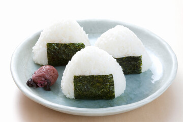 おにぎり