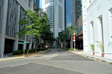 Obraz premium シンガポールの誰も居ない道路