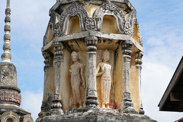 วัดมหาธาตุ ลรรคบุรี