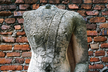 วัดมหาธาตุ สรรคบุรี จังหวัดชัยนาท