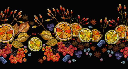 Embroidery lemon, mountain ash berries, cinnamon and carnation. Horizontal seamless pattern. Fashion autumn tea art. Template of clothes, tapestry, t-shirt design - 384318945