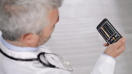 social distancing doctor monitoring on the smart phone app real time heart data livestream of patient in quarantine due to covid-19 coronavirus,tele medicine communication