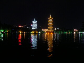Naklejka premium Traditional pagodas by night
