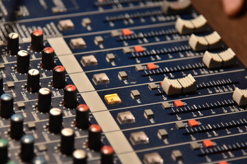audio mixing board