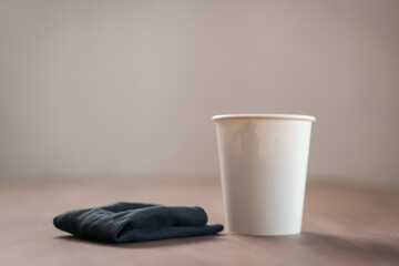 toning oil with linen cloth for finishin walnut wood table