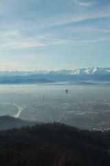 Fototapeta na wymiar Torino, veduta aerea dal monte Superga