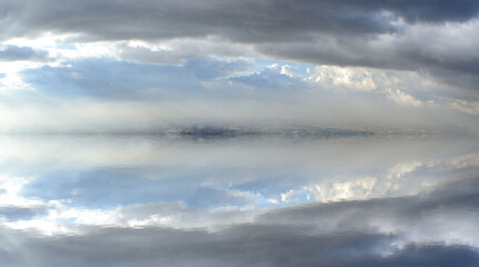 Obraz premium reflejos del paraiso en la laguna del llano de Venezuela