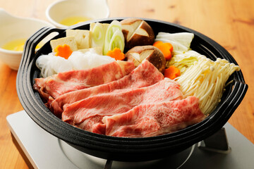 国産和牛ロースのすき焼き　Sukiyaki (Japanese Beef Hot Pot)