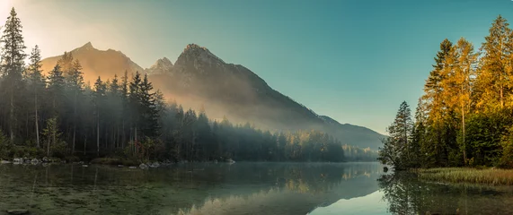 Der Hintersee mit Watzmann in Bechdesgardenerland in Bayern © Marcus Retkowietz