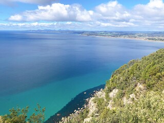 Fototapeta na wymiar the beautiful ocean in Tasmania, Australia