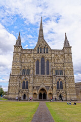 Fototapeta na wymiar Medieval spire of Salisbury cathedral in the close Salisbury, Wiltshire, England, United Kingdom
