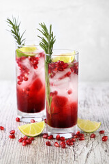 cocktail Pomegranate with lime