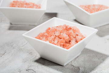 Himalayan pink salt in bowl on the table