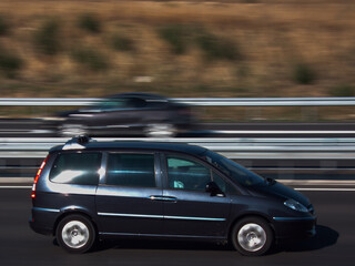 Obraz na płótnie Canvas samochód ruch autostrada panning auto