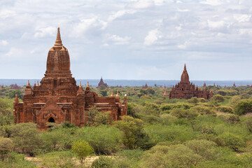 Fototapeta na wymiar Bagan Temple