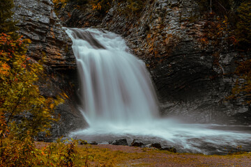 Wodospad Hogfallet w województwie Innlandet w okolicy Gjovik w Norwegii	
 - obrazy, fototapety, plakaty