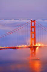 Fototapeta na wymiar The Golden Gate Bridge at Sunset