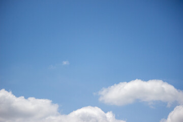 空と雲とコピースペース