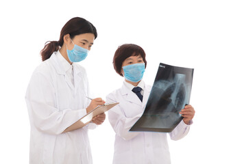 The respiratory doctor is explaining the lung X-rays to the intern