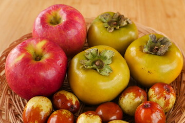 autumn fruits apple persimmon and jujube 가을의 과일들 사과 감 대추