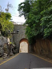 narrow way to the light