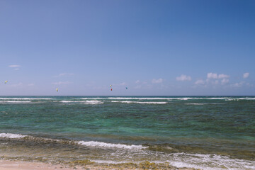 Kiteboarding,Mokuleia Beach Park, Oahu, Hawaii
